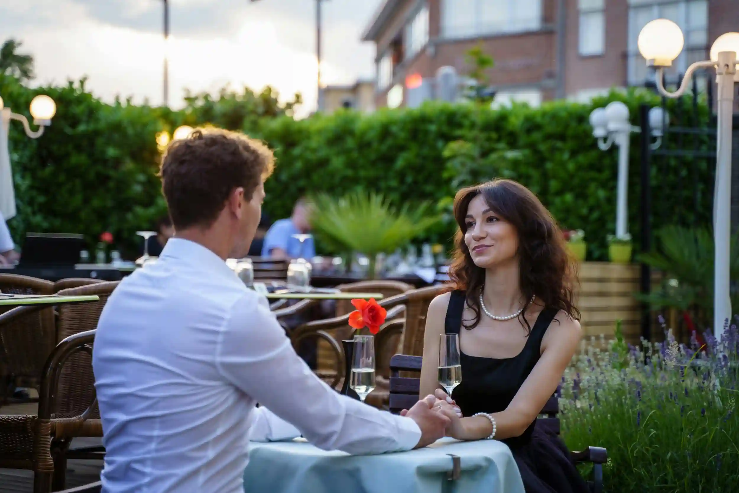 What to text after a first date
